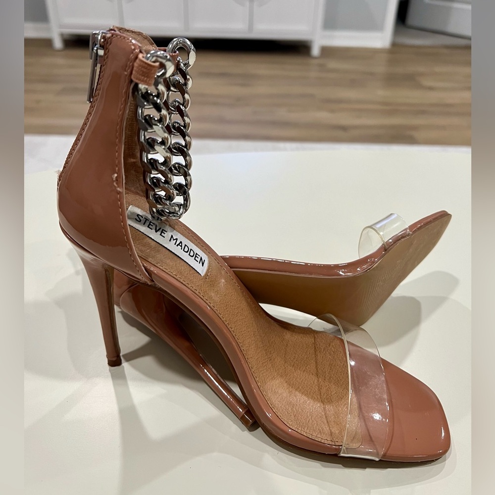 Steve Madden Chain Stiletto Heel
